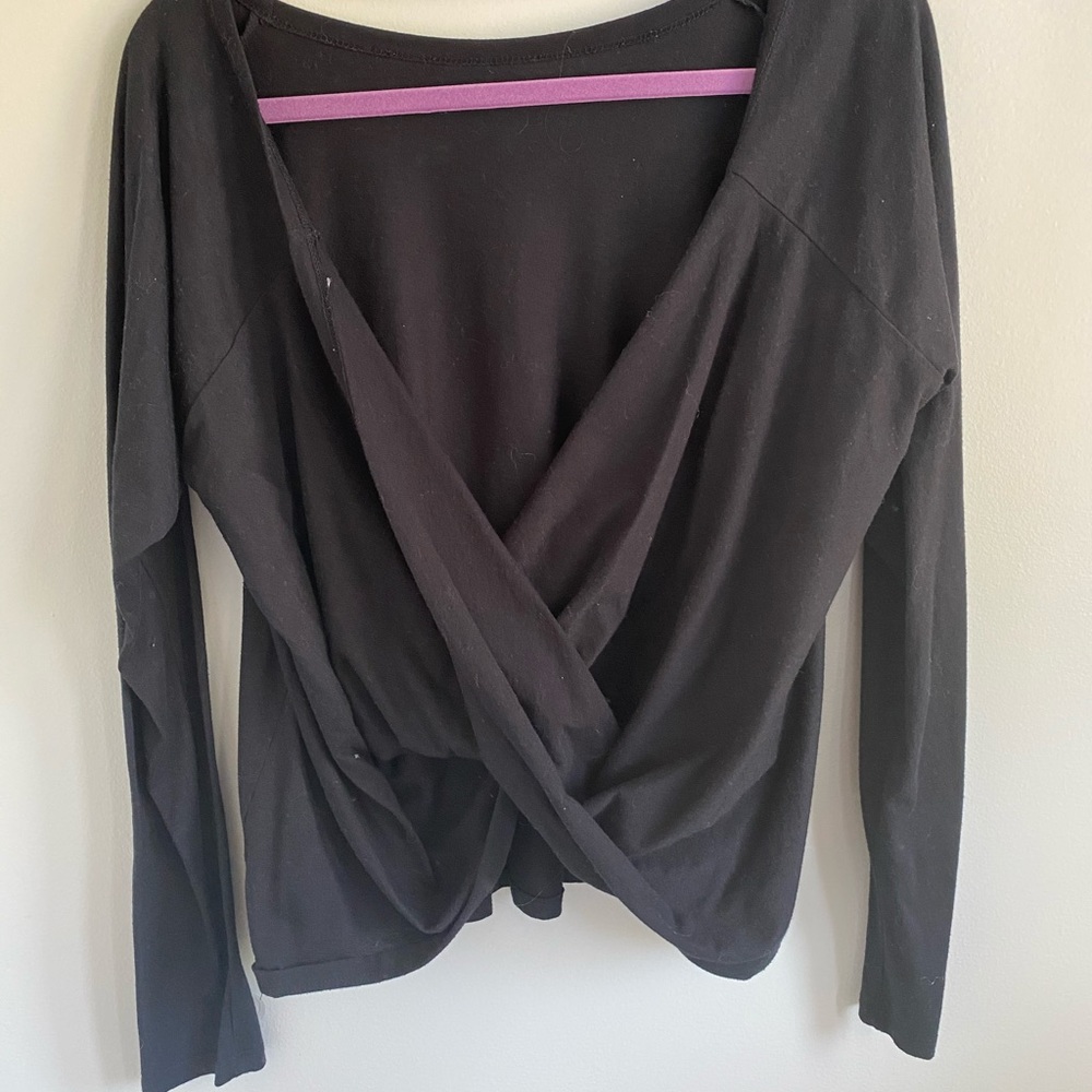 Fabletics athleisure shirt